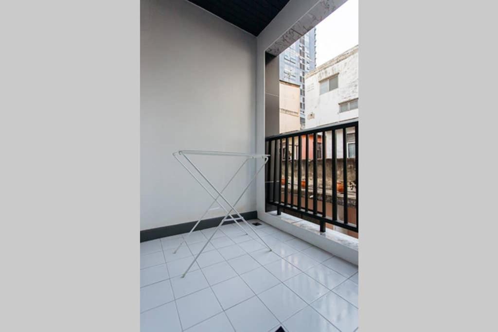 P4 Silom Large 2Beds Full Kitchen Wifi 4-6Pax Apartman Bangkok Kültér fotó