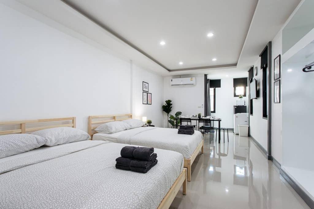 P4 Silom Large 2Beds Full Kitchen Wifi 4-6Pax Apartman Bangkok Kültér fotó